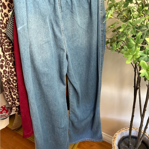 Velvet Heart Blue Flare & Wide Leg Jeans - Picture 4 of 5